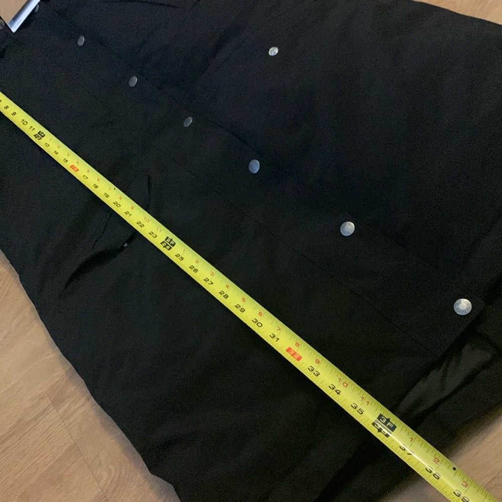 NWT The North Face Snow Down Parka, Black, Medium - Picture 4 of 14